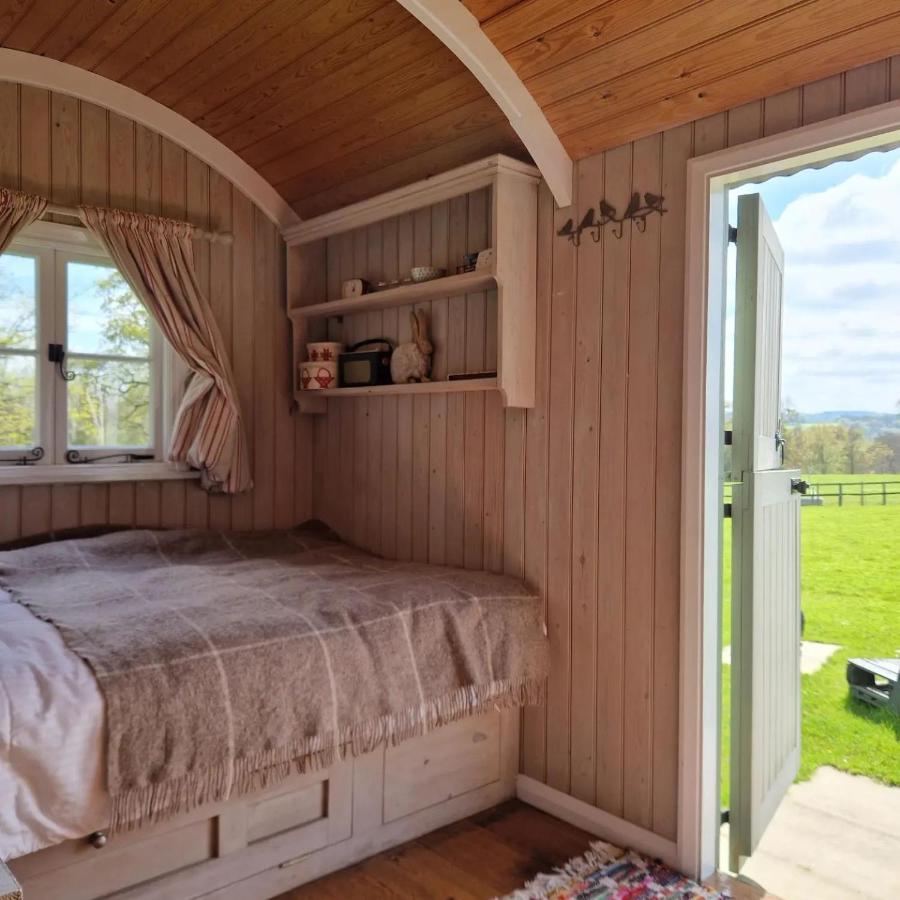 Molly Dishwasher Shepherds Hut Frant 外观 照片